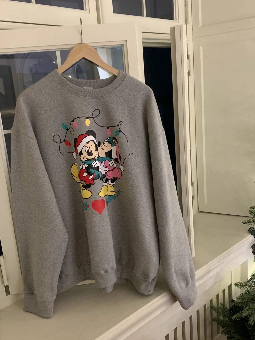 Mickey Printed Sweater 米奇老鼠圖案衞衣