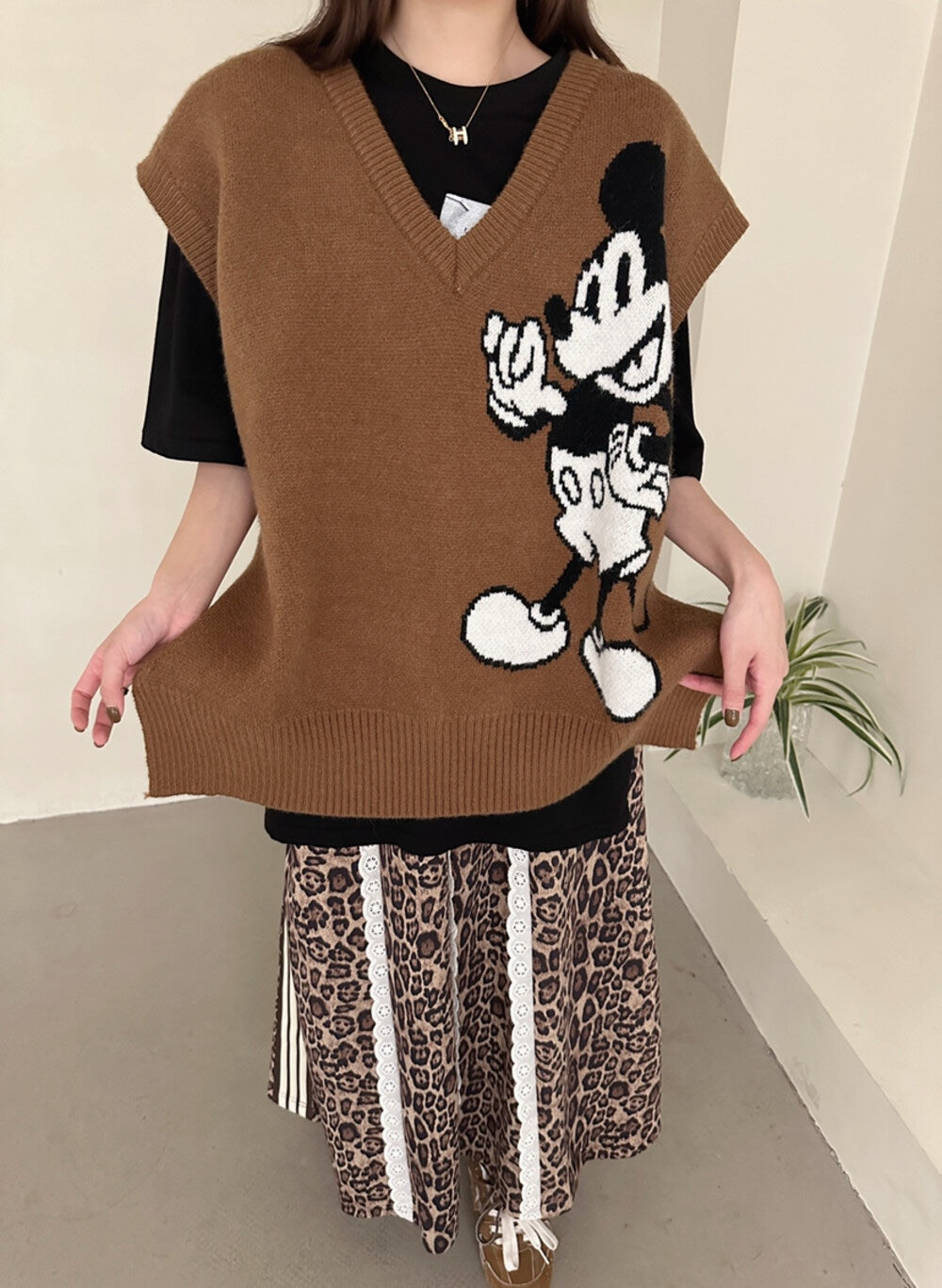 Oversize Micky Mouse Vest 米奇老鼠背心