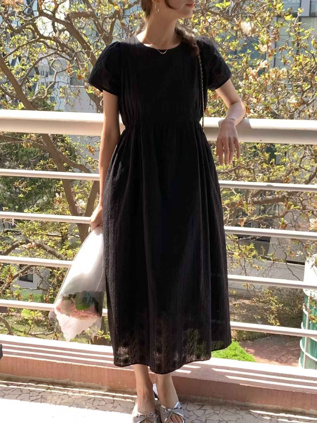 Black Embroidery Dress 黑色刺繡連衣裙