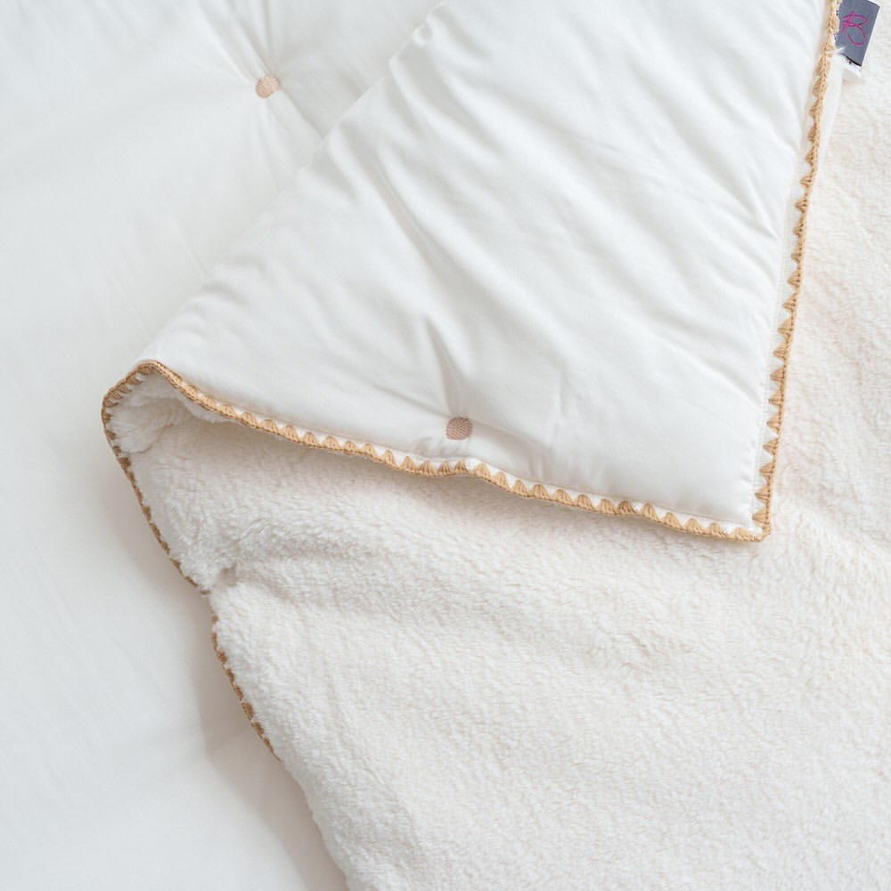 #122_簡約灰白 韓國棉被 天絲面料