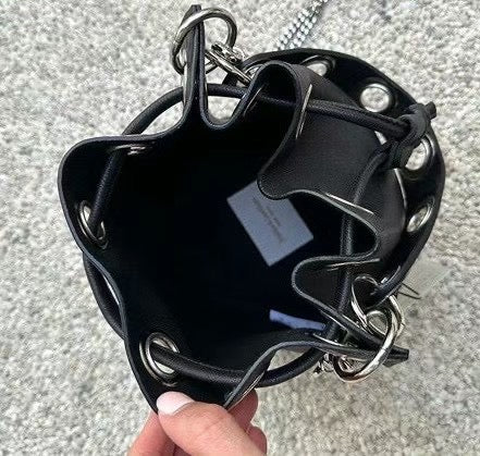 Leather Hang Bag 羊皮水桶手袋