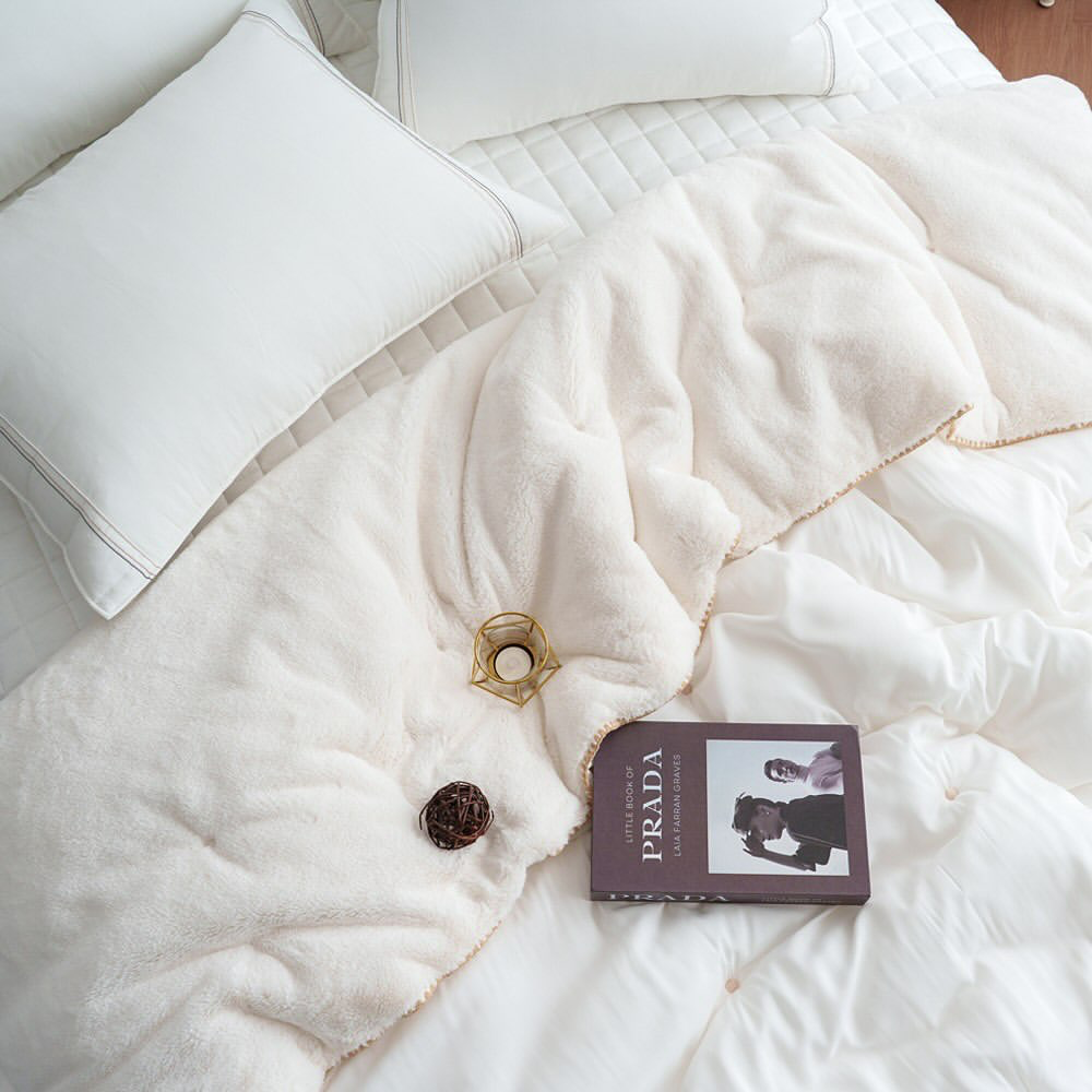 #122_簡約灰白 韓國棉被 天絲面料