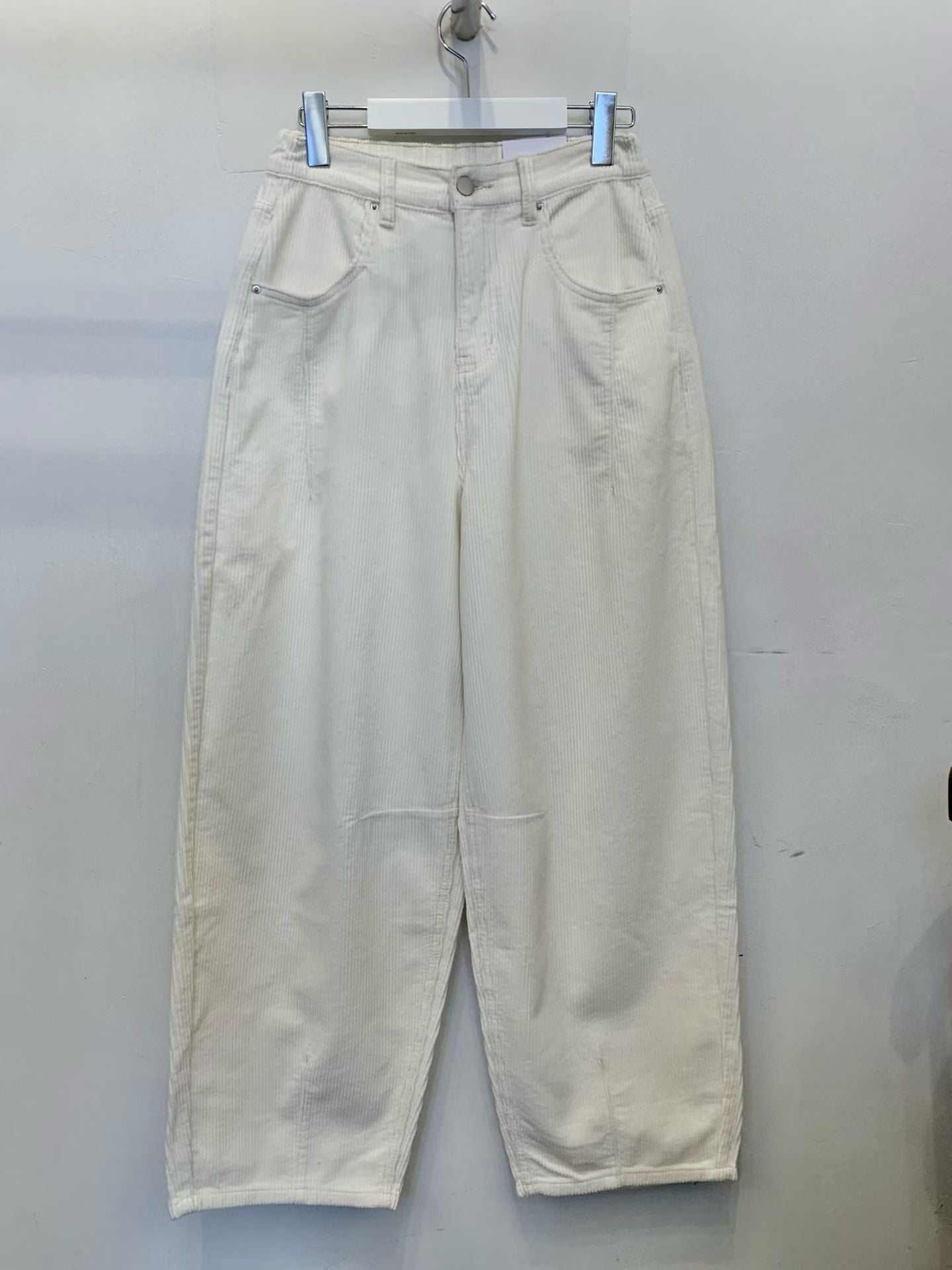 Baggy Curve Pants 燈芯絨繭型長褲