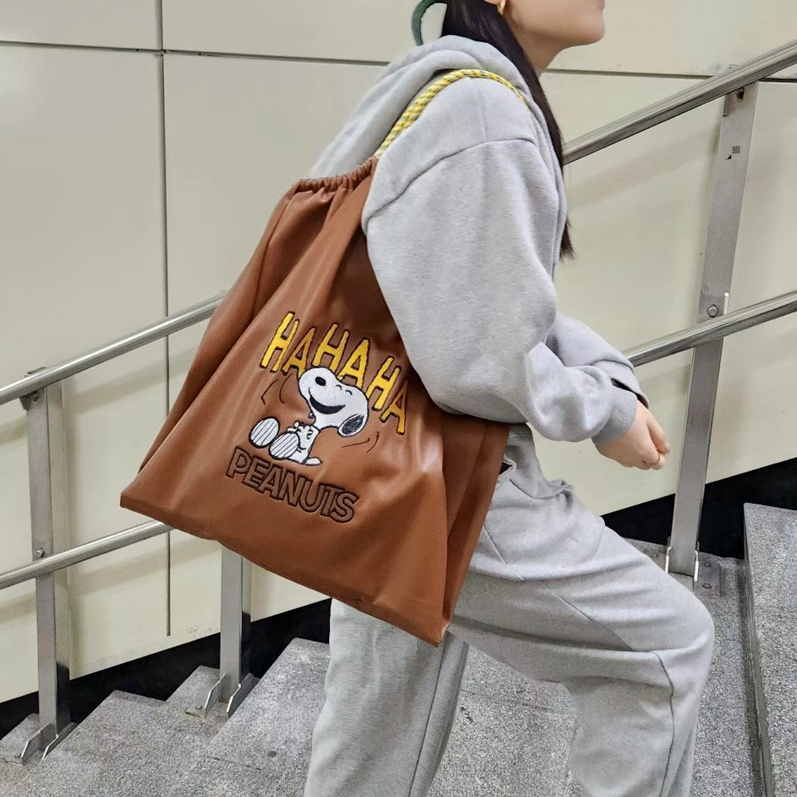 Smile Snoopy PU Bag