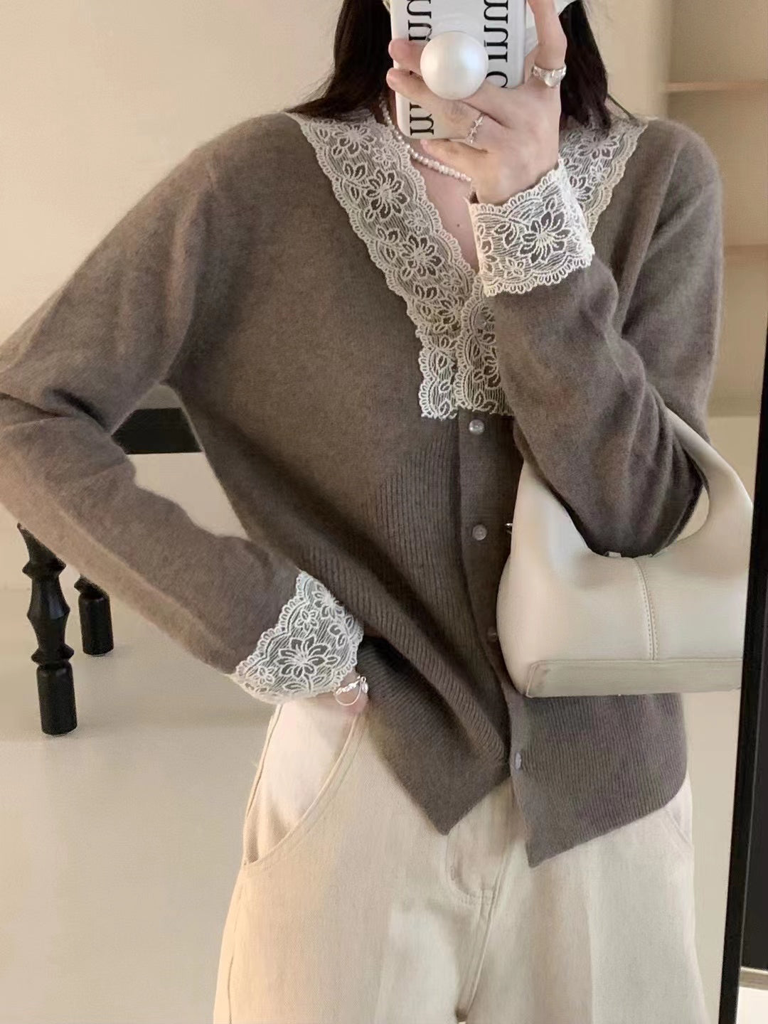 Lace Softly Cardigan 蕾絲軟糯外套