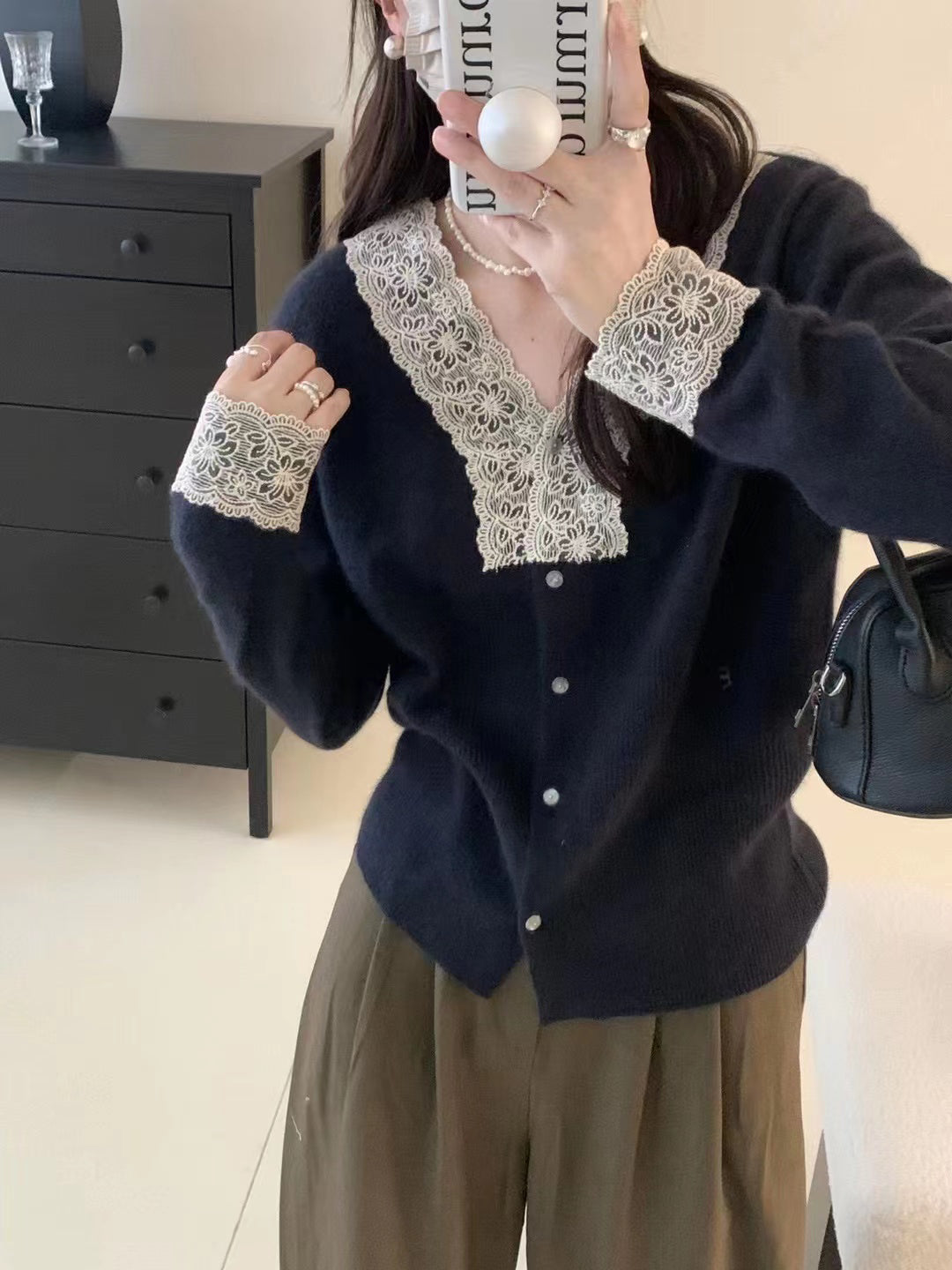 Lace Softly Cardigan 蕾絲軟糯外套