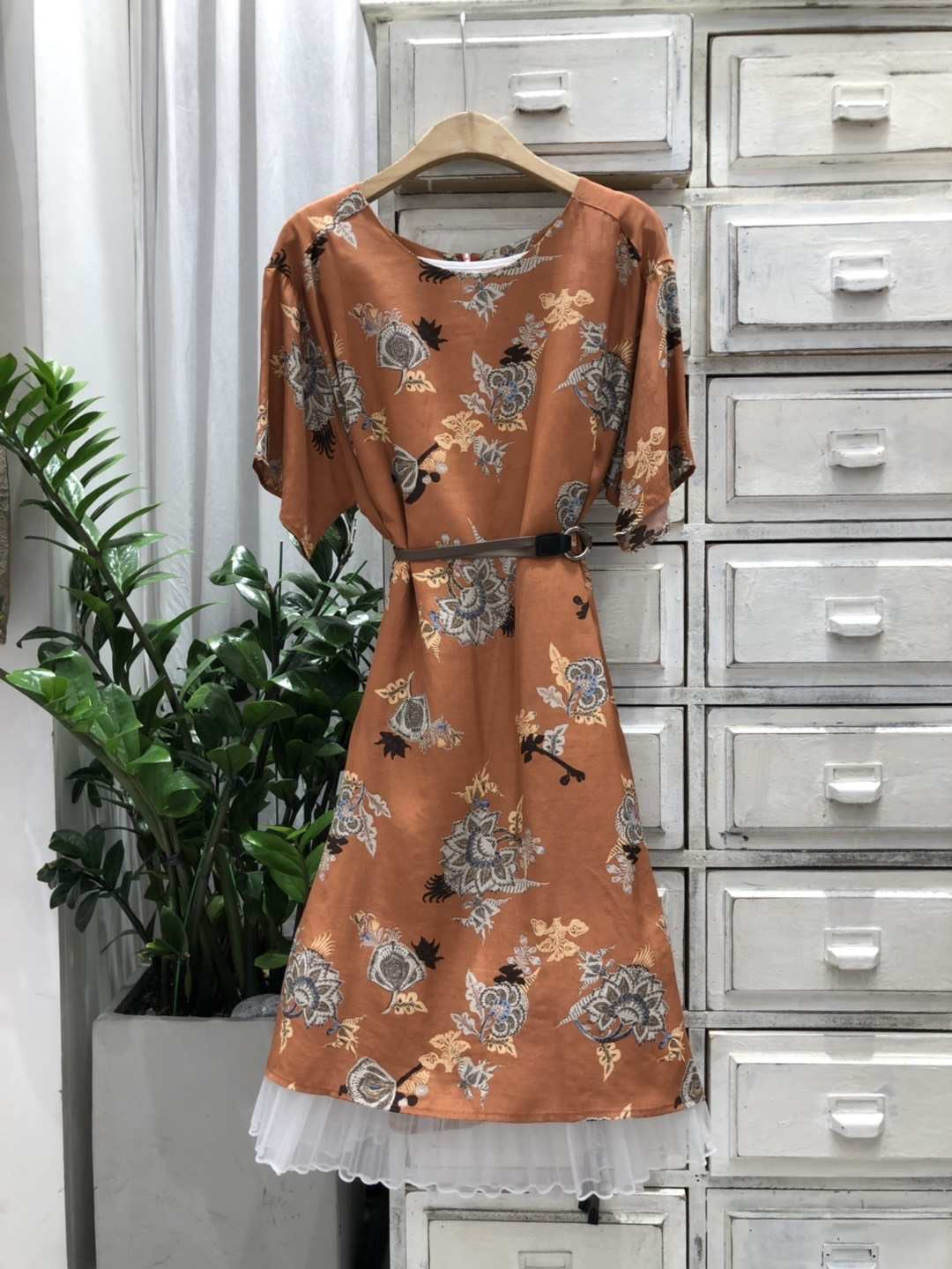 Flora Print Dress 印花絲料連身裙
